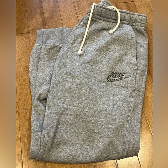 Nike Pants - Nike sweatpants with multi logo